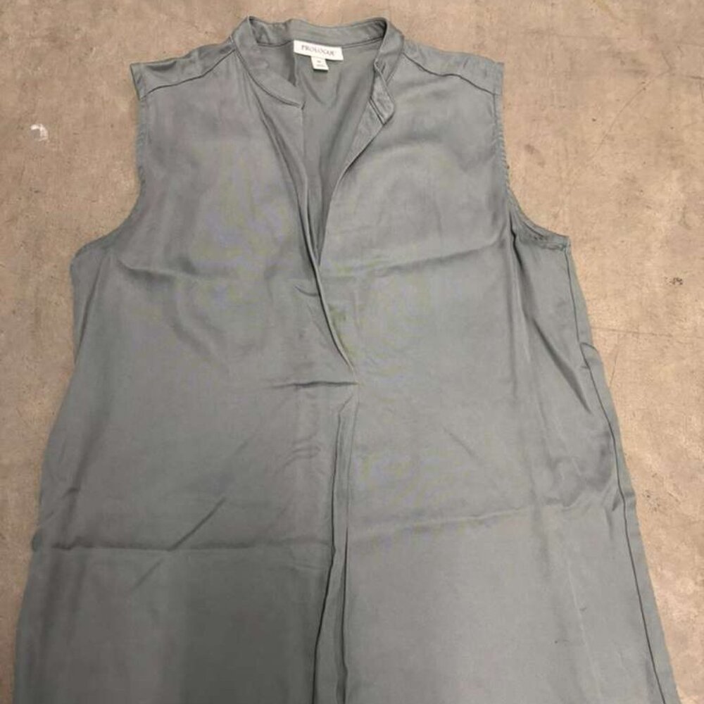 Women blouse Size M